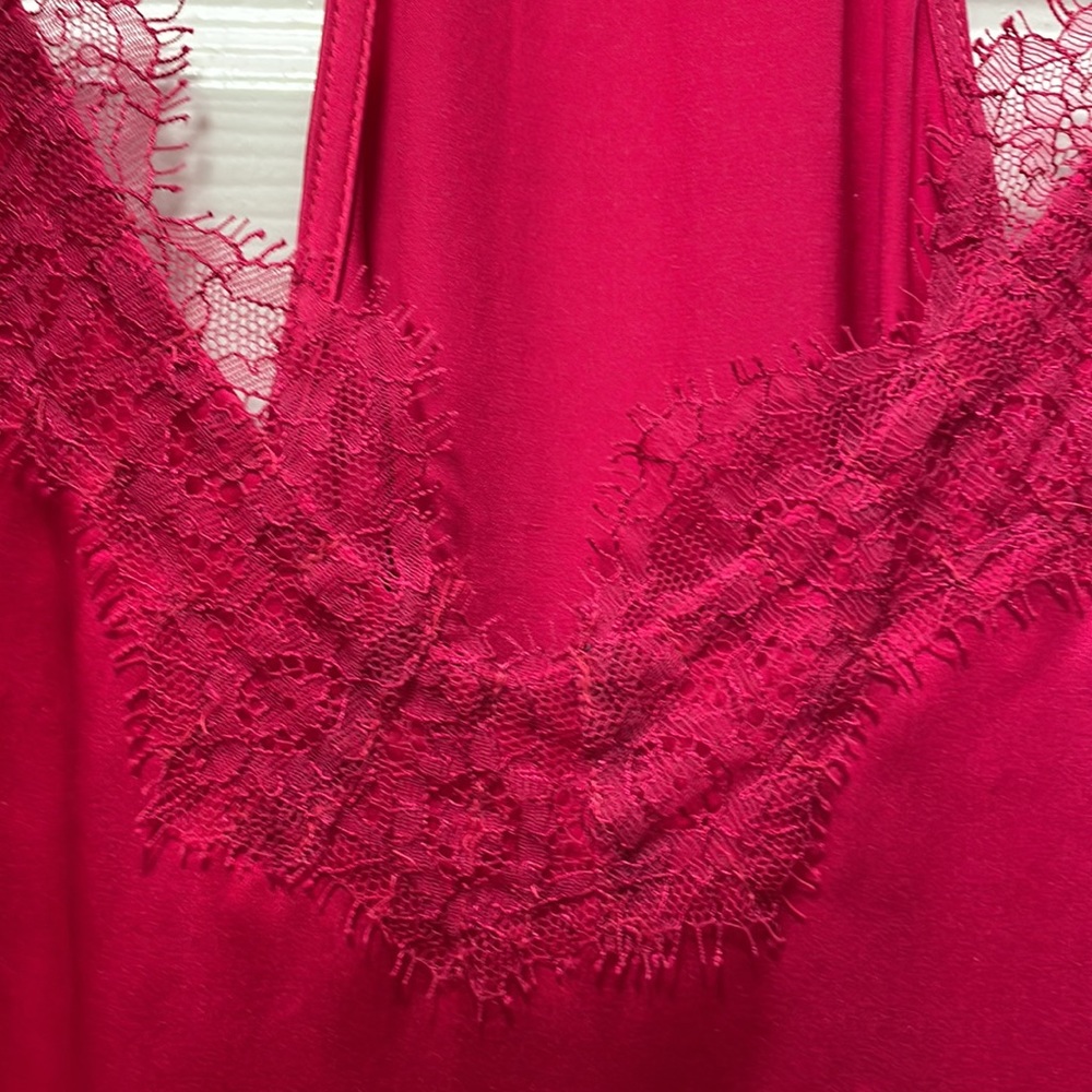 CAMI NYC Racer Charmeuse Cami in Hot Pink with Lace Trim - Picture 4 of 4